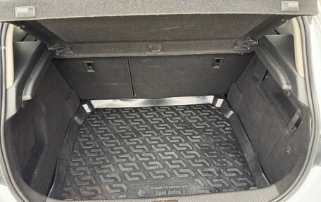 Opel Astra J, 2011 год, 700 000 рублей, 8 фотография