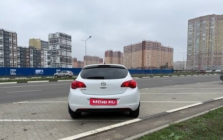 Opel Astra J, 2011 год, 700 000 рублей, 4 фотография
