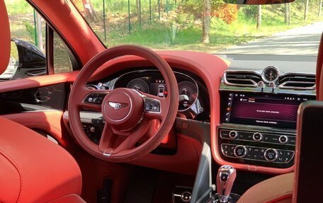 Bentley Bentayga I, 2024 год, 40 000 912 рублей, 11 фотография