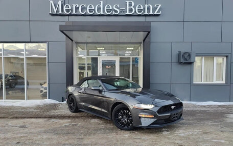 Ford Mustang VI рестайлинг, 2019 год, 2 490 000 рублей, 3 фотография