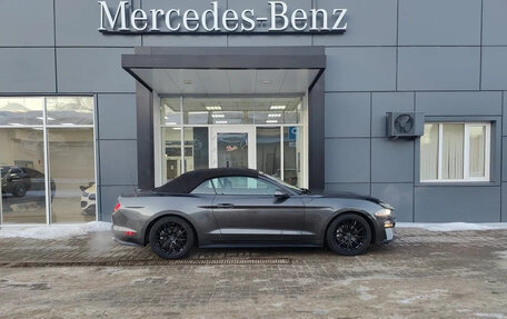 Ford Mustang VI рестайлинг, 2019 год, 2 490 000 рублей, 4 фотография