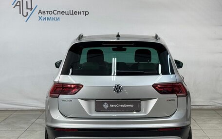 Volkswagen Tiguan II, 2019 год, 2 449 800 рублей, 15 фотография