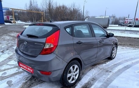 Hyundai Solaris II рестайлинг, 2012 год, 620 000 рублей, 3 фотография