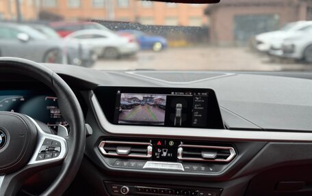 BMW 1 серия, 2022 год, 3 050 000 рублей, 16 фотография