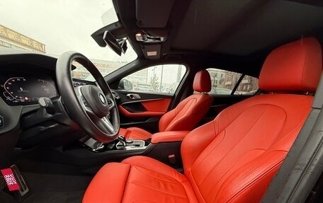 BMW 1 серия, 2022 год, 3 050 000 рублей, 5 фотография