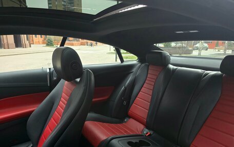 Mercedes-Benz E-Класс, 2018 год, 3 590 000 рублей, 16 фотография