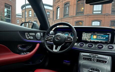 Mercedes-Benz E-Класс, 2018 год, 3 590 000 рублей, 23 фотография