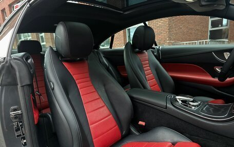 Mercedes-Benz E-Класс, 2018 год, 3 590 000 рублей, 19 фотография