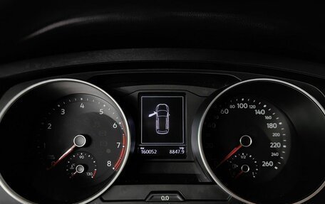 Volkswagen Tiguan II, 2018 год, 1 993 000 рублей, 20 фотография