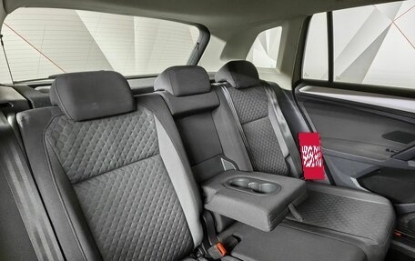 Volkswagen Tiguan II, 2018 год, 1 993 000 рублей, 14 фотография