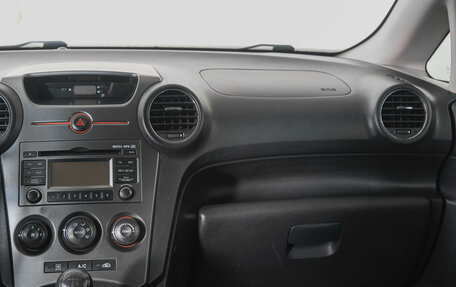 KIA Carens III (RP), 2011 год, 819 000 рублей, 15 фотография