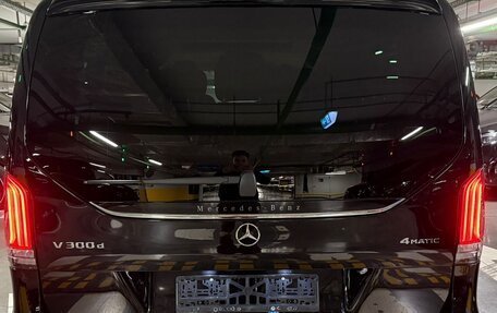 Mercedes-Benz V-Класс, 2025 год, 13 990 000 рублей, 5 фотография