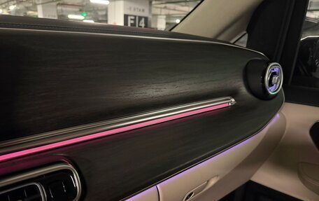 Mercedes-Benz V-Класс, 2025 год, 13 990 000 рублей, 20 фотография