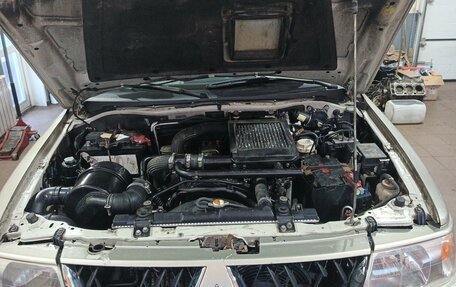 Mitsubishi Pajero Sport II рестайлинг, 2007 год, 260 000 рублей, 2 фотография