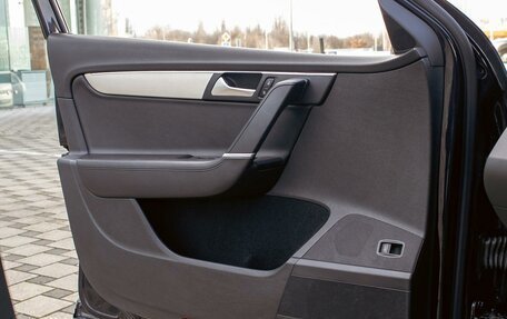 Volkswagen Passat B7, 2011 год, 1 095 000 рублей, 12 фотография