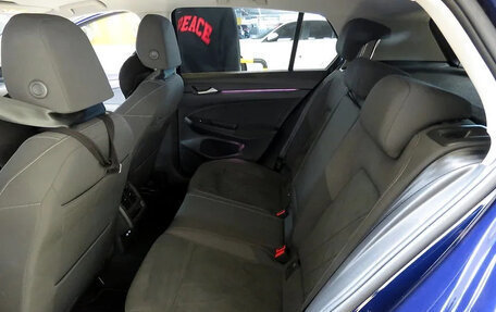 Volkswagen Golf VIII, 2022 год, 1 999 911 рублей, 5 фотография