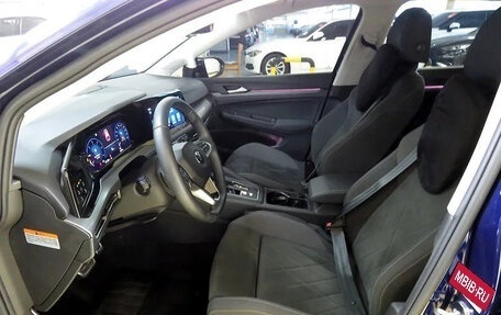 Volkswagen Golf VIII, 2022 год, 1 999 911 рублей, 4 фотография