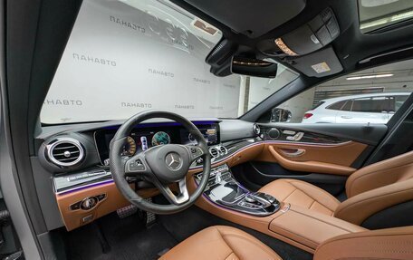 Mercedes-Benz E-Класс, 2017 год, 3 457 000 рублей, 9 фотография
