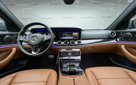 Mercedes-Benz E-Класс, 2017 год, 3 457 000 рублей, 14 фотография