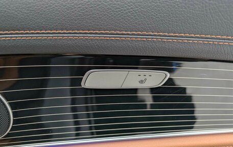 Mercedes-Benz E-Класс, 2017 год, 3 457 000 рублей, 20 фотография