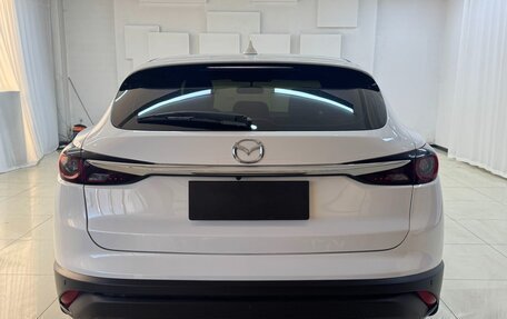 Mazda CX-4, 2021 год, 2 180 000 рублей, 8 фотография