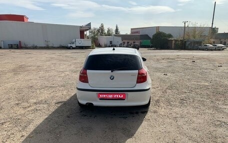 BMW 1 серия, 2009 год, 600 000 рублей, 1 фотография