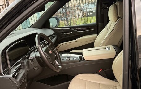 Cadillac Escalade V, 2021 год, 9 000 000 рублей, 15 фотография