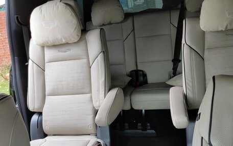 Cadillac Escalade V, 2021 год, 9 000 000 рублей, 12 фотография