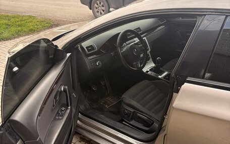 Volkswagen Passat CC I рестайлинг, 2011 год, 1 100 000 рублей, 12 фотография