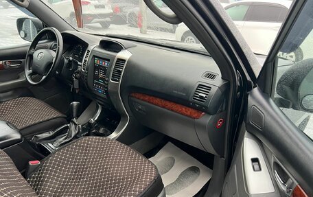 Toyota Land Cruiser Prado 120 рестайлинг, 2003 год, 1 999 000 рублей, 12 фотография