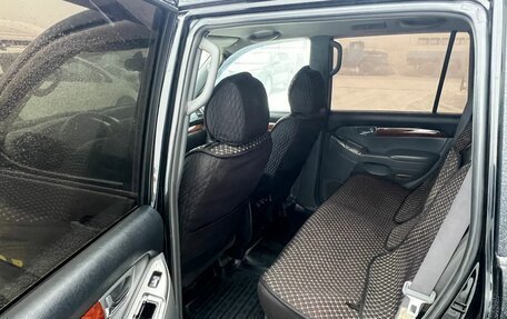 Toyota Land Cruiser Prado 120 рестайлинг, 2003 год, 1 999 000 рублей, 19 фотография