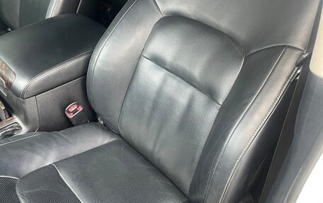 Toyota Land Cruiser 200, 2012 год, 3 650 000 рублей, 9 фотография