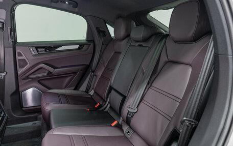 Porsche Cayenne III, 2025 год, 19 500 000 рублей, 27 фотография