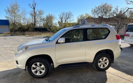 Toyota Land Cruiser Prado 150 рестайлинг 2, 2012 год, 3 100 000 рублей, 2 фотография