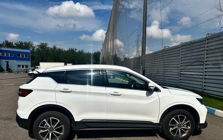 Geely Coolray I, 2023 год, 1 900 000 рублей, 2 фотография