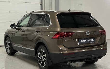 Volkswagen Tiguan II, 2018 год, 2 449 000 рублей, 4 фотография