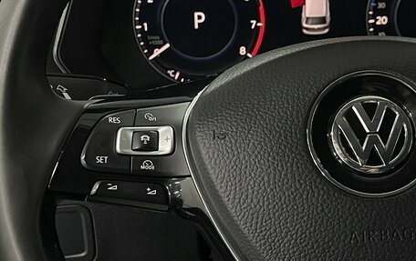 Volkswagen Tiguan II, 2018 год, 2 449 000 рублей, 11 фотография
