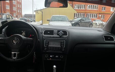 Volkswagen Polo VI (EU Market), 2015 год, 830 000 рублей, 5 фотография