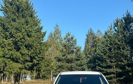 Hyundai Solaris II рестайлинг, 2013 год, 520 000 рублей, 3 фотография