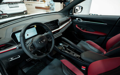 Geely Coolray I, 2024 год, 2 650 000 рублей, 11 фотография