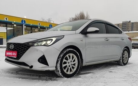 Hyundai Solaris II рестайлинг, 2021 год, 1 460 000 рублей, 1 фотография