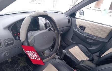 Hyundai Accent II, 2004 год, 290 000 рублей, 10 фотография