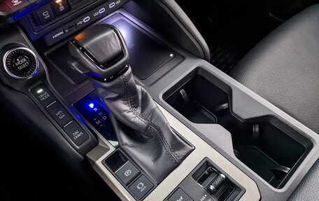 Toyota Land Cruiser 70, 2024 год, 9 995 000 рублей, 21 фотография