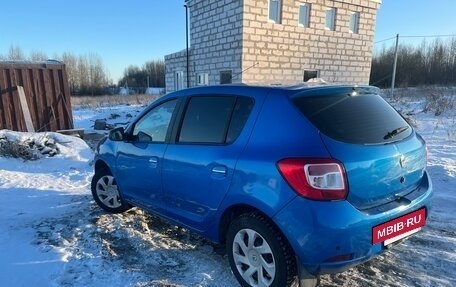 Renault Sandero II рестайлинг, 2016 год, 680 000 рублей, 2 фотография