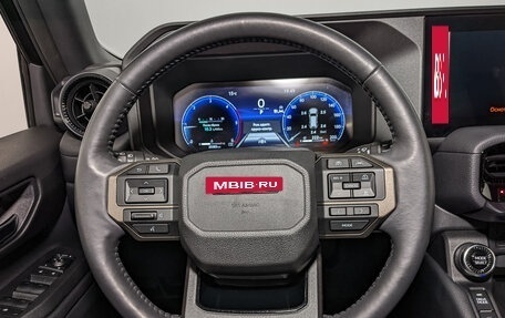 Toyota Land Cruiser 70, 2024 год, 9 995 000 рублей, 22 фотография