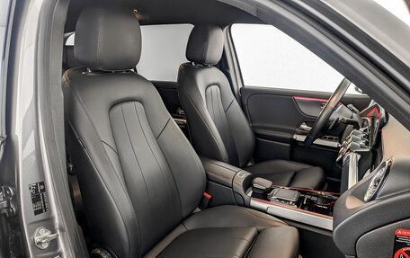 Mercedes-Benz GLB, 2021 год, 3 995 000 рублей, 24 фотография