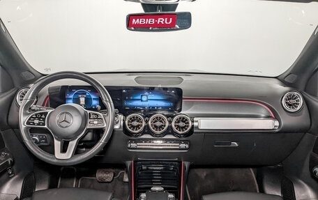 Mercedes-Benz GLB, 2021 год, 3 995 000 рублей, 14 фотография