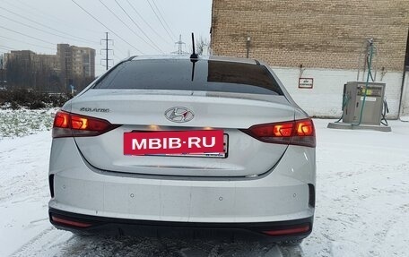 Hyundai Solaris II рестайлинг, 2021 год, 1 460 000 рублей, 6 фотография