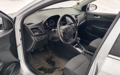 Hyundai Solaris II рестайлинг, 2021 год, 1 460 000 рублей, 13 фотография