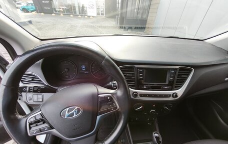 Hyundai Solaris II рестайлинг, 2017 год, 1 153 000 рублей, 4 фотография